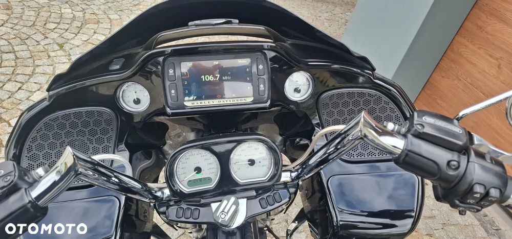 Harley-Davidson Touring Road Glide - 12