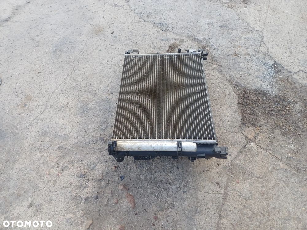 Chlodnica wody klimy wentylator komplet DACIA DUSTER I LIFT 1.6SCE 13-17R - 2