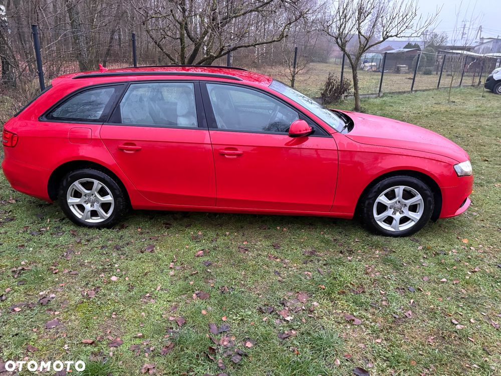 Audi A4 Avant - 4
