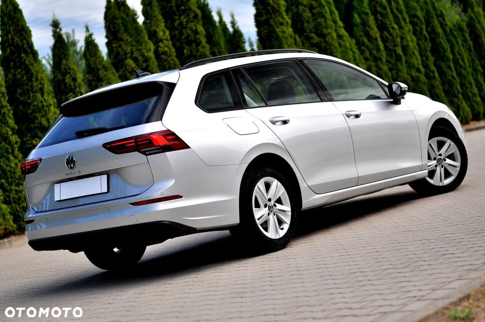 Volkswagen Golf 2.0 TDI Life - 12