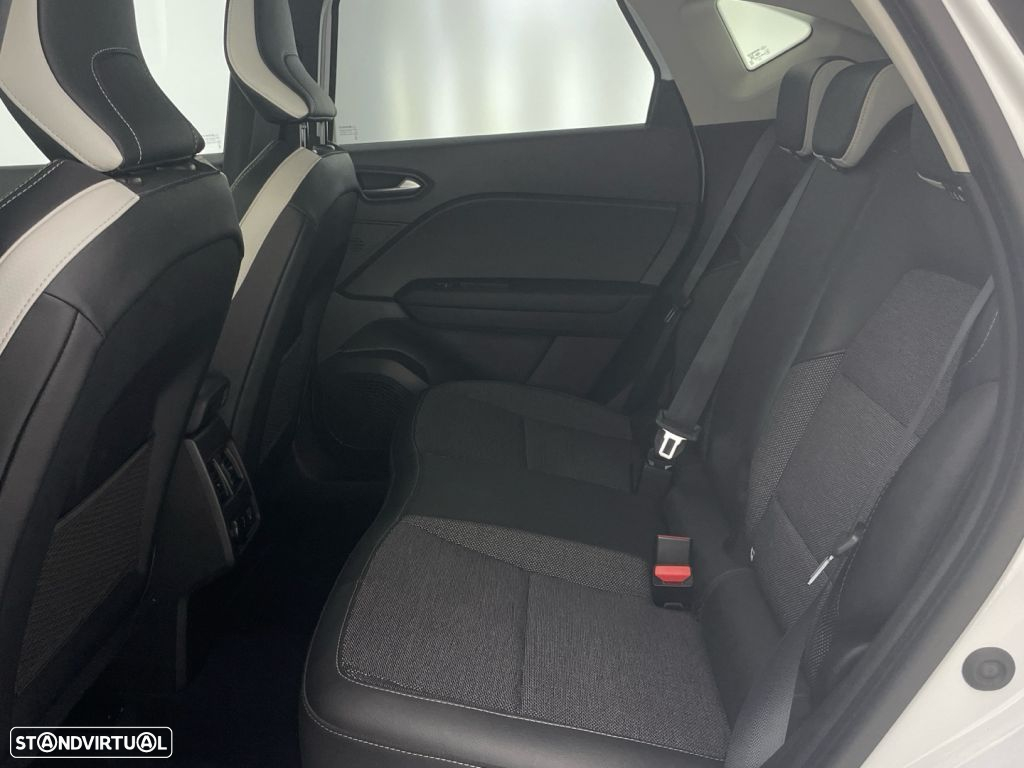 Renault Captur 1.0 TCe Techno Bi-Fuel - 12