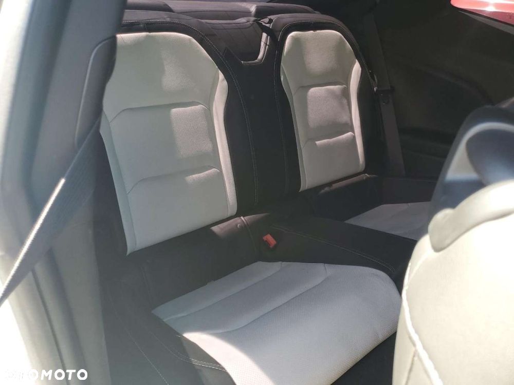 Chevrolet Camaro - 11