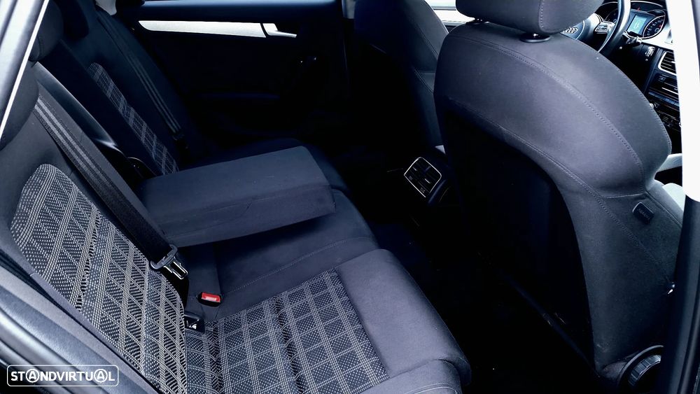 Audi A4 Avant 2.0 TDI e DPF S line Sport Pack - 21