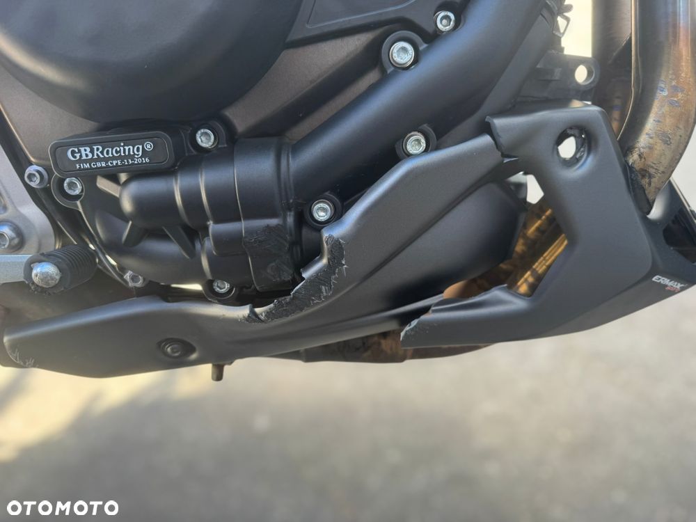 Yamaha MT - 11