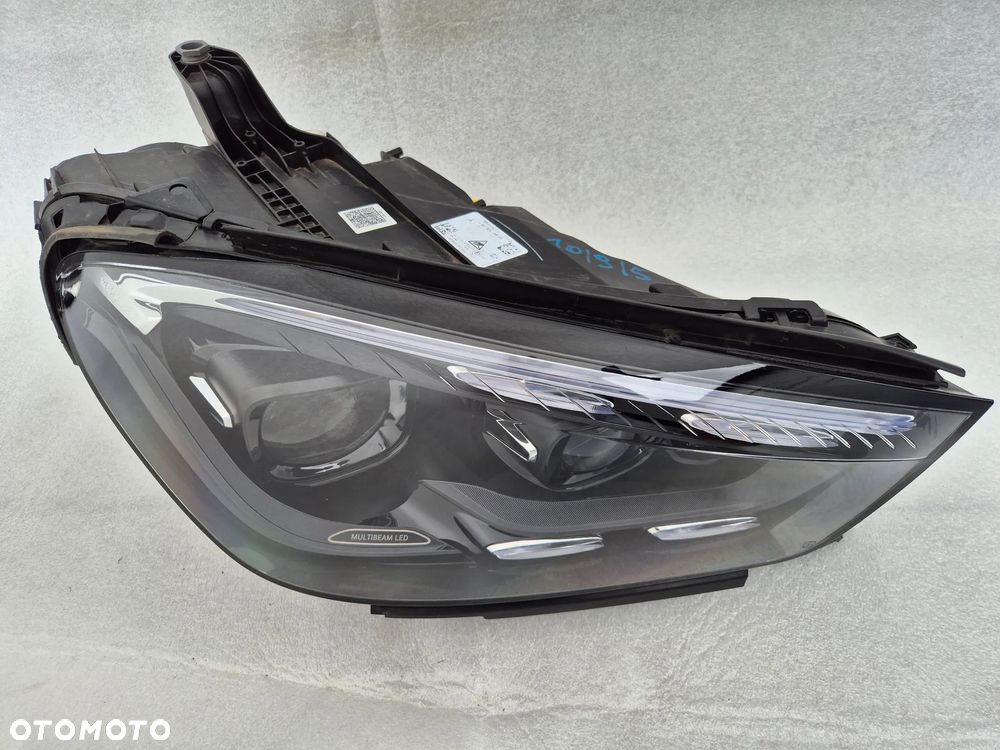 Lampa prawa Mercedes GLE W167 A1679068409 - 1