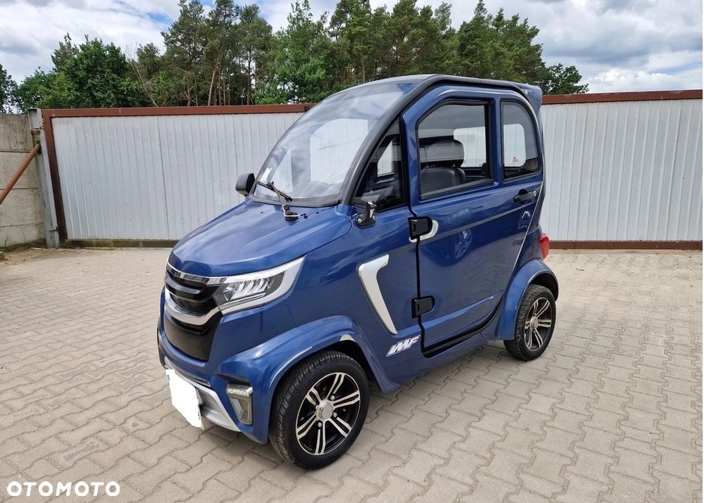 Microcar Inny - 1