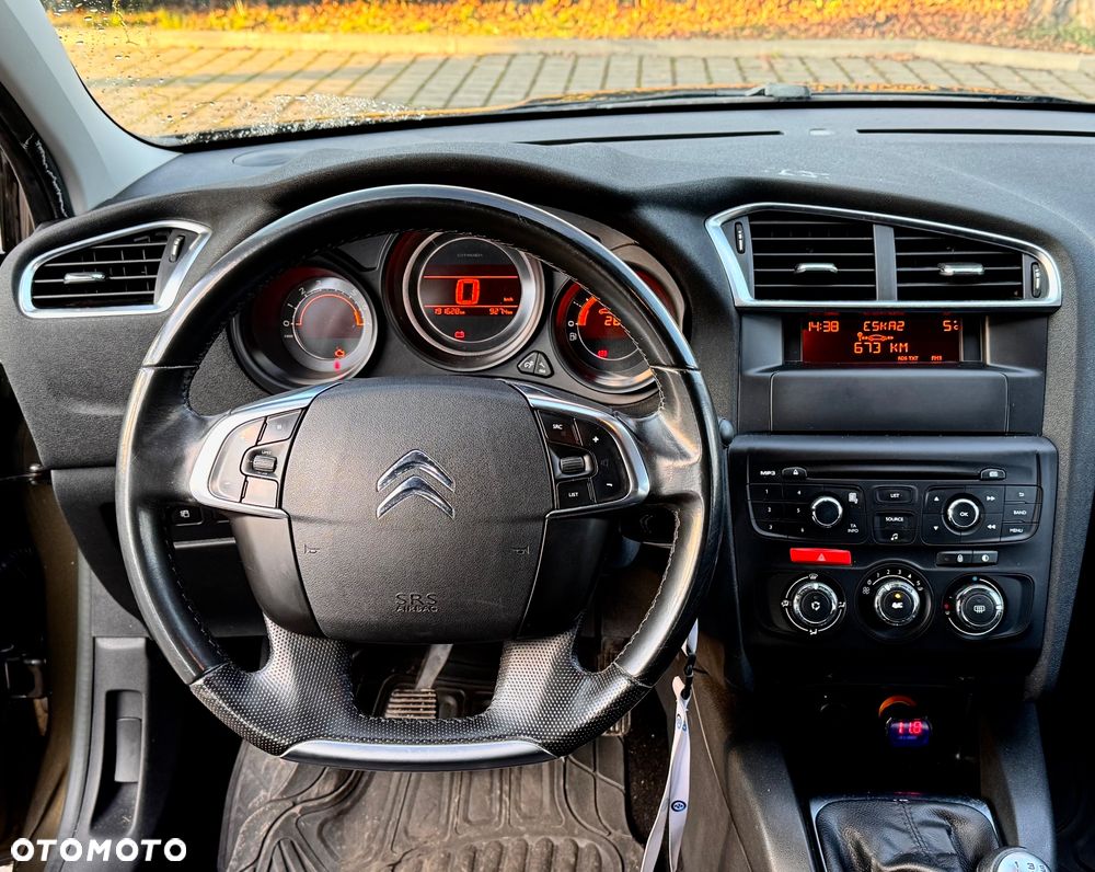 Citroën C4 VTi 95 Attraction - 6