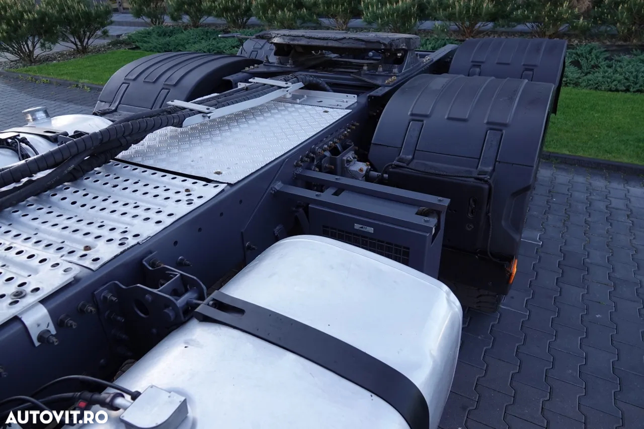 Renault C 520 / 6x4 / HIDRAULICĂ / RETARDER / I -PARK COOL / TRACTOR 3 AXII / ECHIPAMENT BOGAT - 11