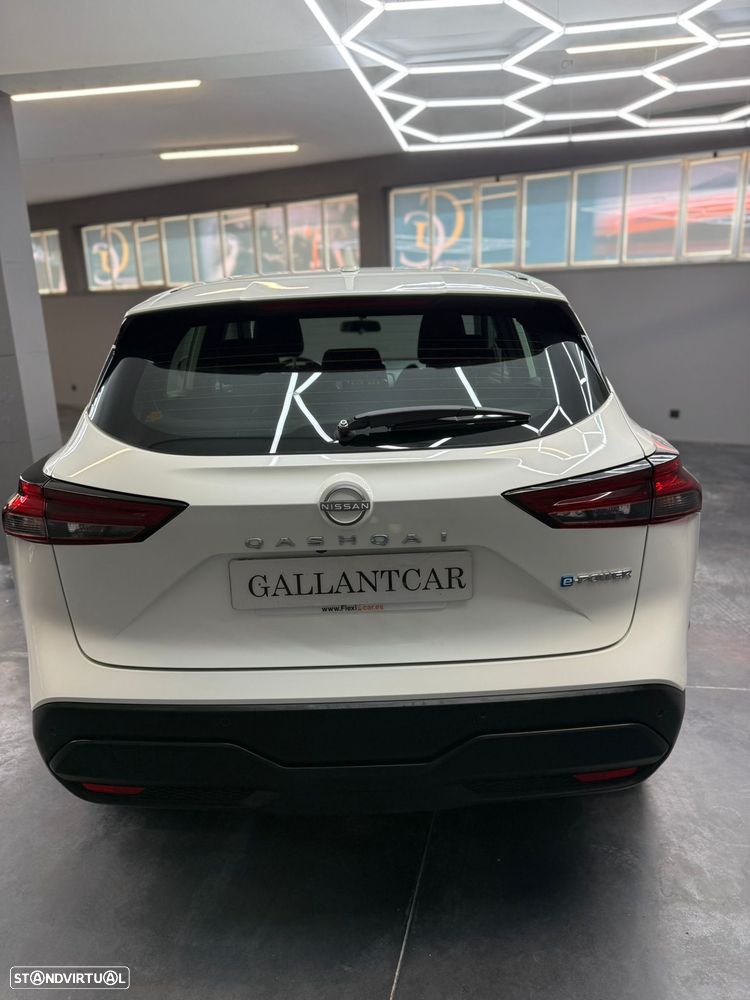 Nissan Qashqai +2 - 26