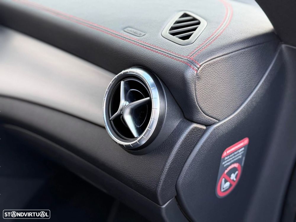Mercedes-Benz CLA 220 - 17