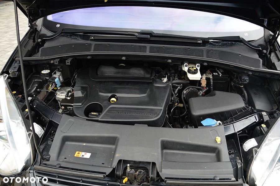 Ford S-Max 2.0 TDCi DPF Titanium X - 37