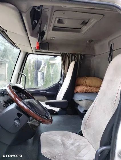 Renault Midlum 220 - 5