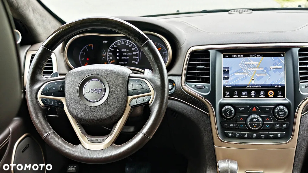 Jeep Grand Cherokee 3.0 CRD Summit - 31