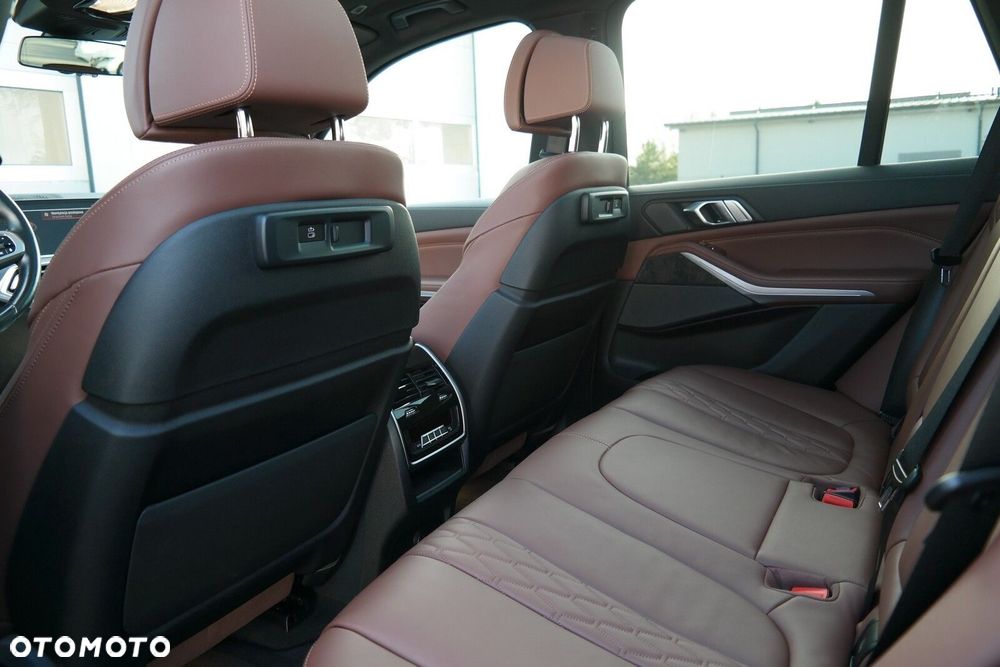 BMW X5 - 11