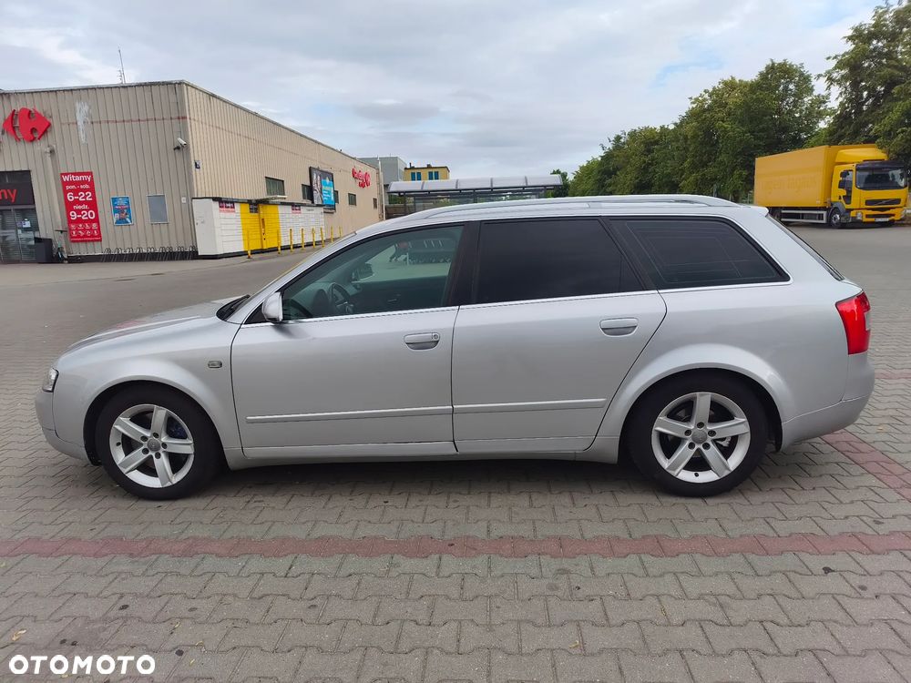 Audi A4 Avant - 5
