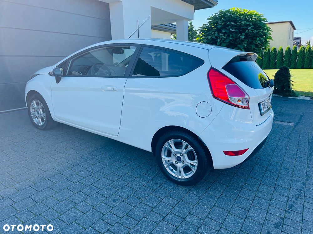 Ford Fiesta 1.25 Celebration - 35