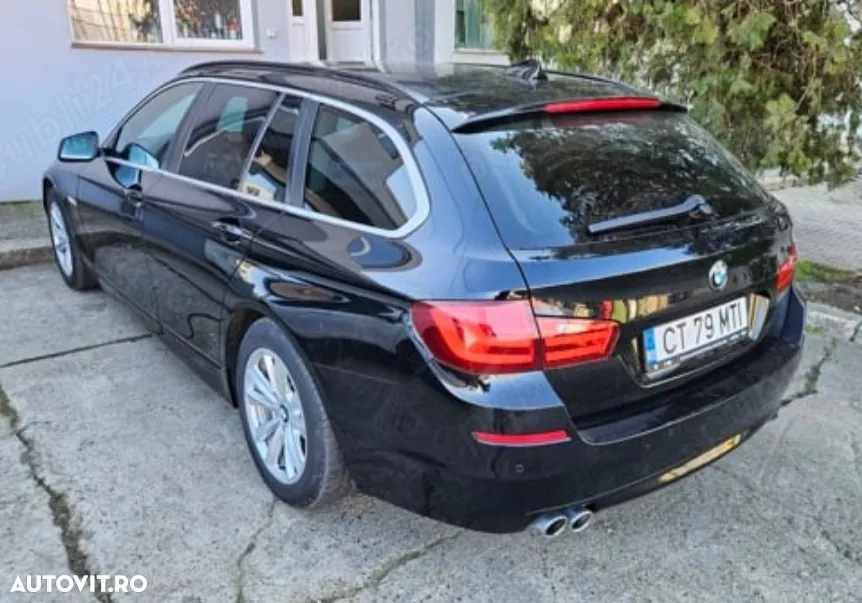 BMW Seria 5 520d Touring Aut. - 4