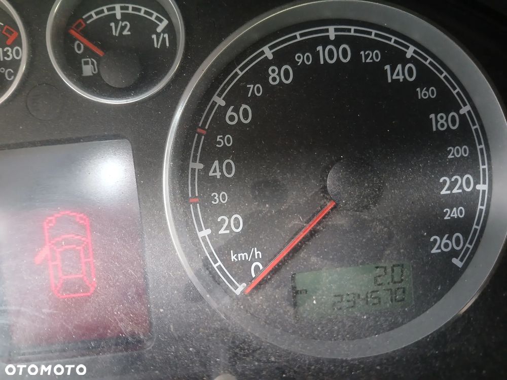Volkswagen Passat - 10
