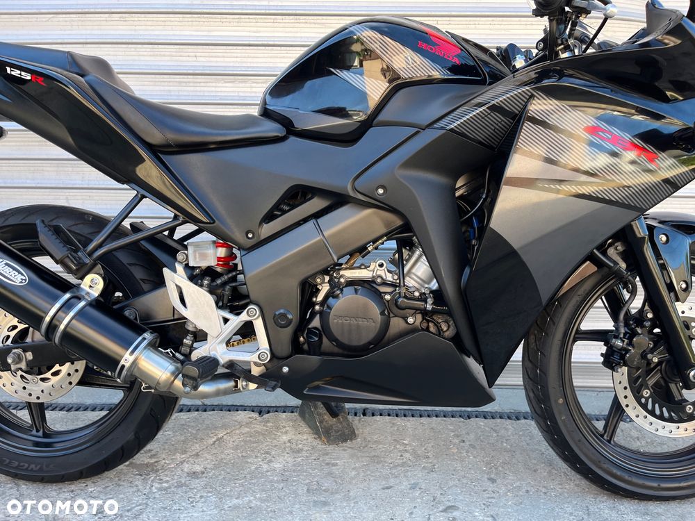 Honda CBR - 35