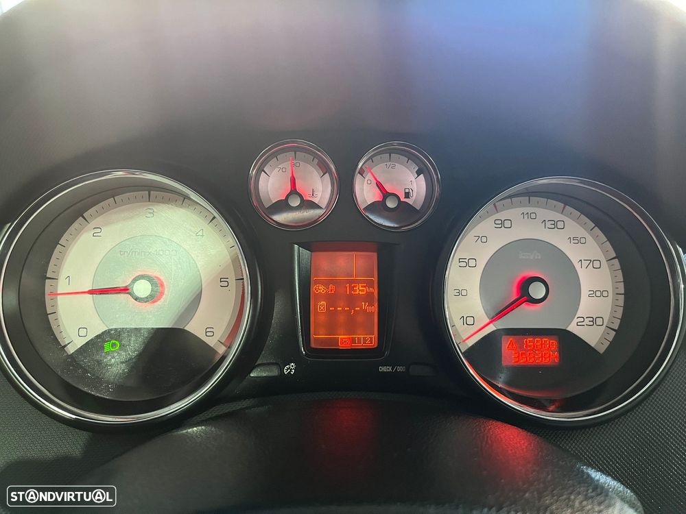 Peugeot 308 1.6 HDi Sport - 18