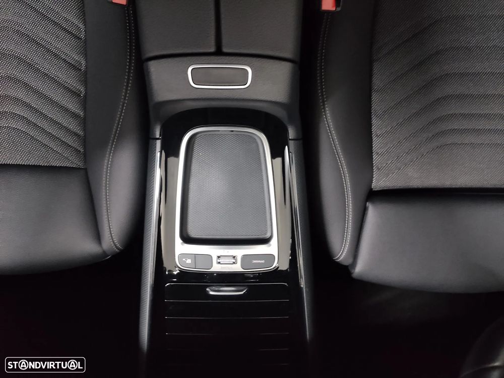 Mercedes-Benz B 180 d - 14