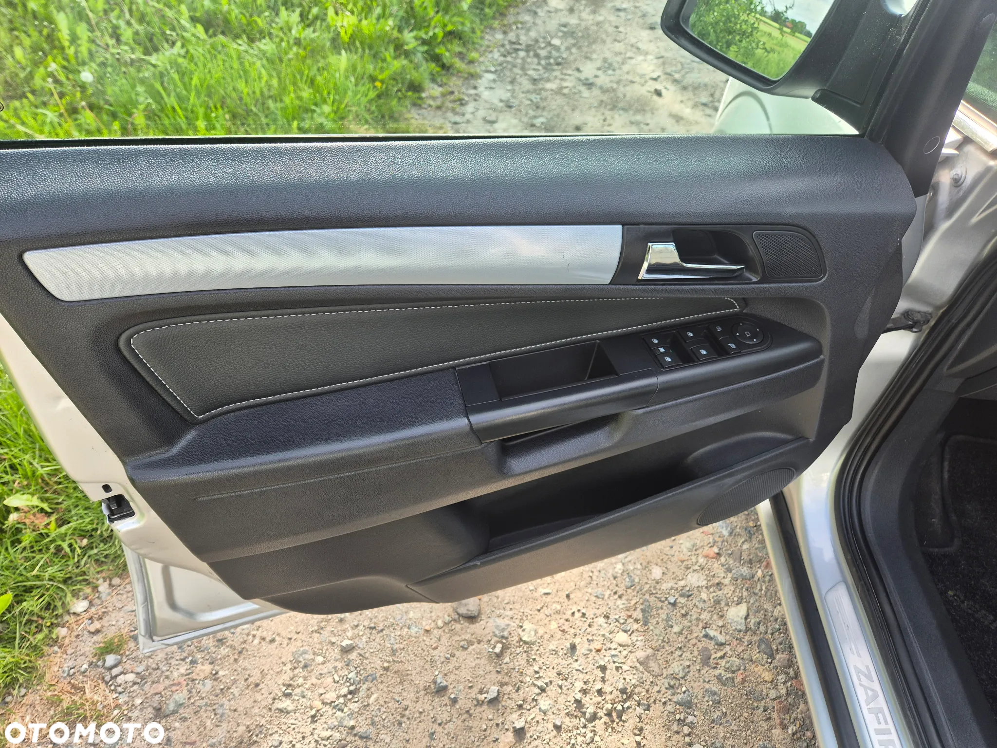 Opel Zafira 1.8 Design Edition - 29