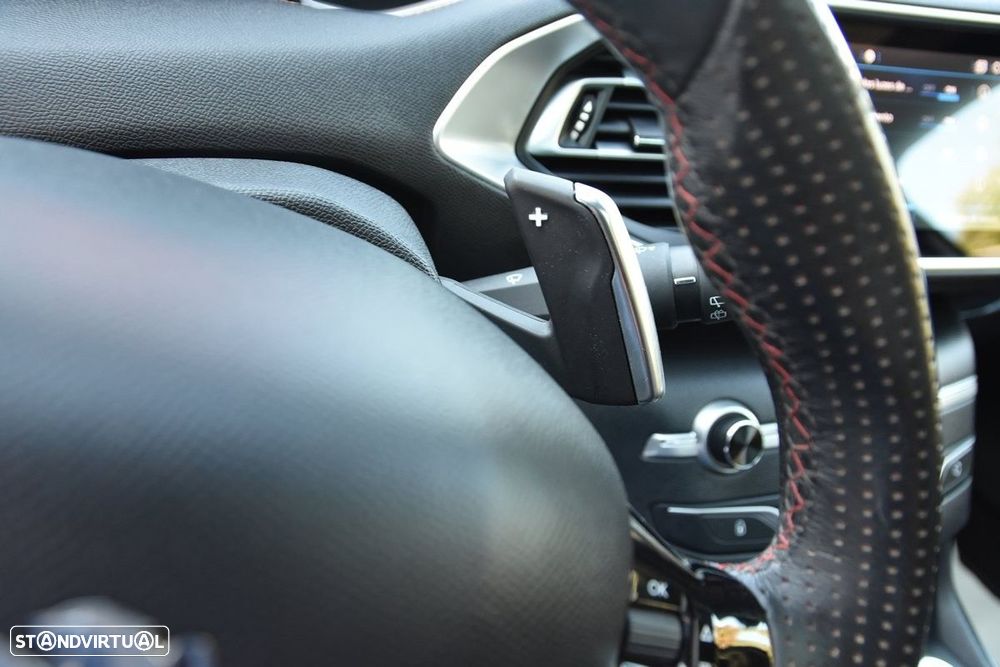 Peugeot 308 SW 1.5 BlueHDi GT EAT8 - 9