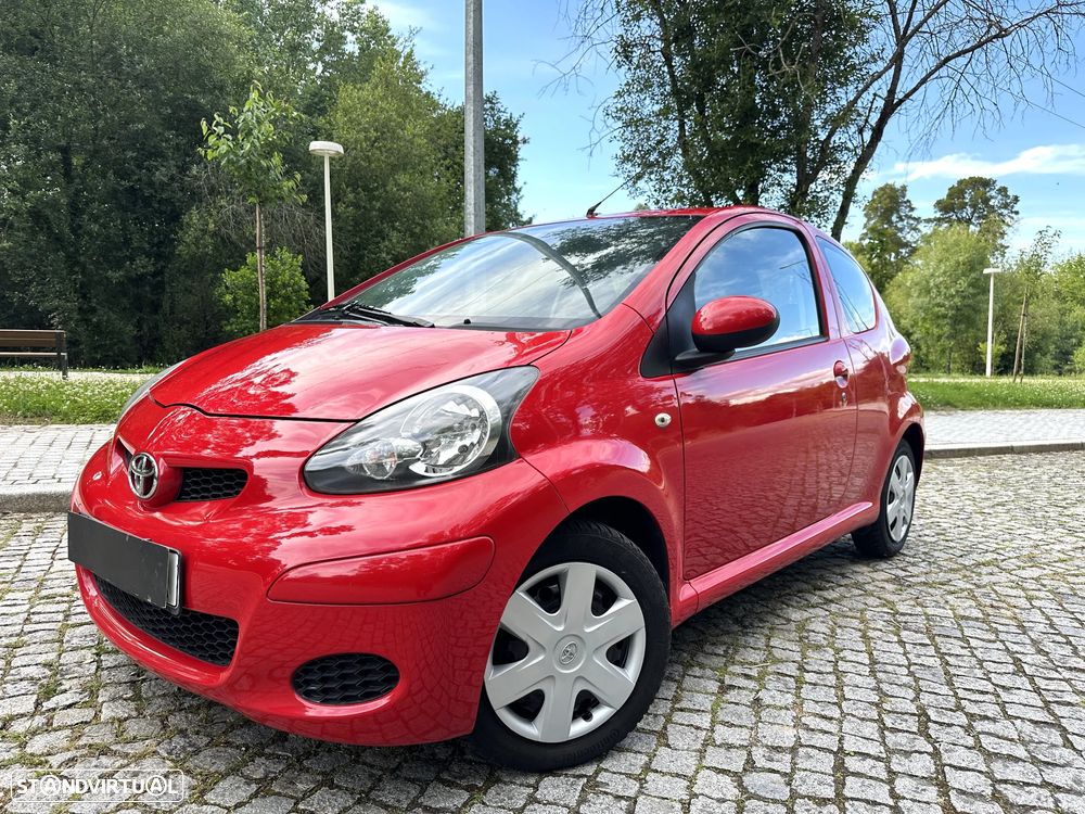 Toyota Aygo Cool - 1