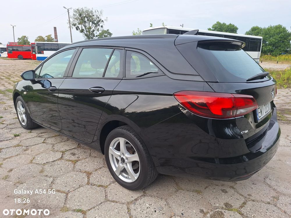 Opel Astra 1.6 D (CDTI) Start/Stop Business - 8