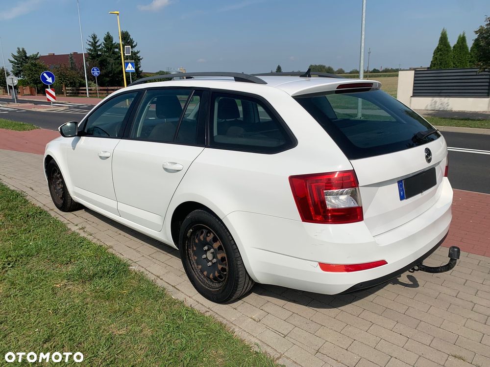 Skoda Octavia 1.6 TDI Active - 6