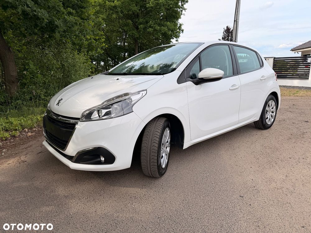 Peugeot 208 PureTech 82 Allure - 2