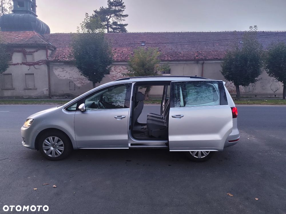 Volkswagen Sharan - 8