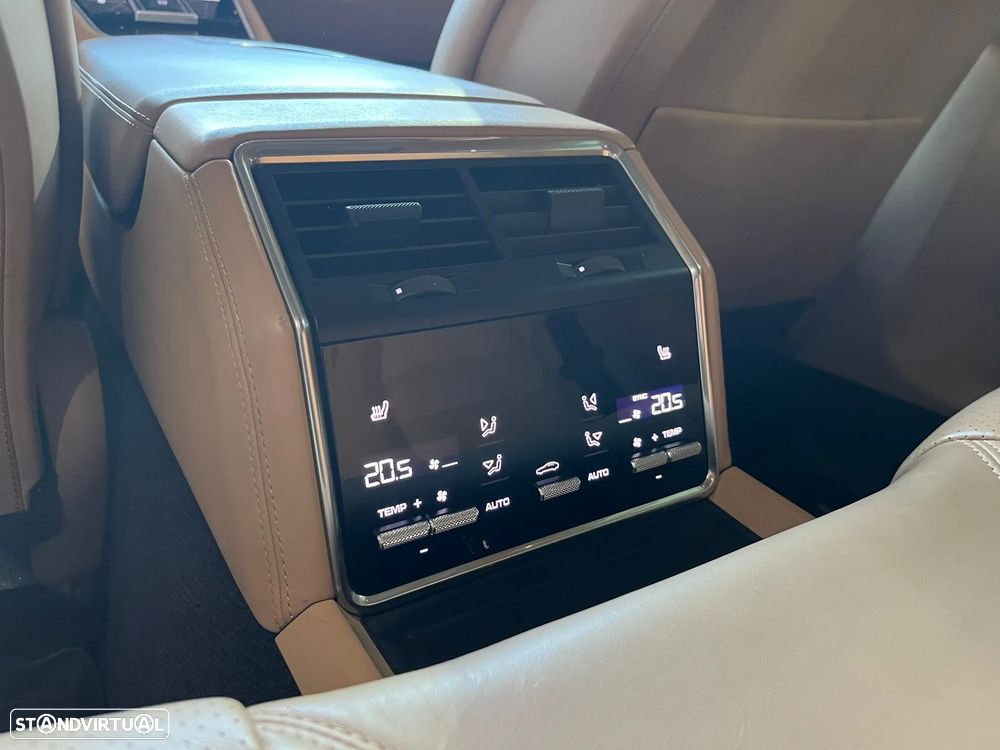 Porsche Panamera Sport Turismo 4 E-Hybrid Edition 10 Anos - 20
