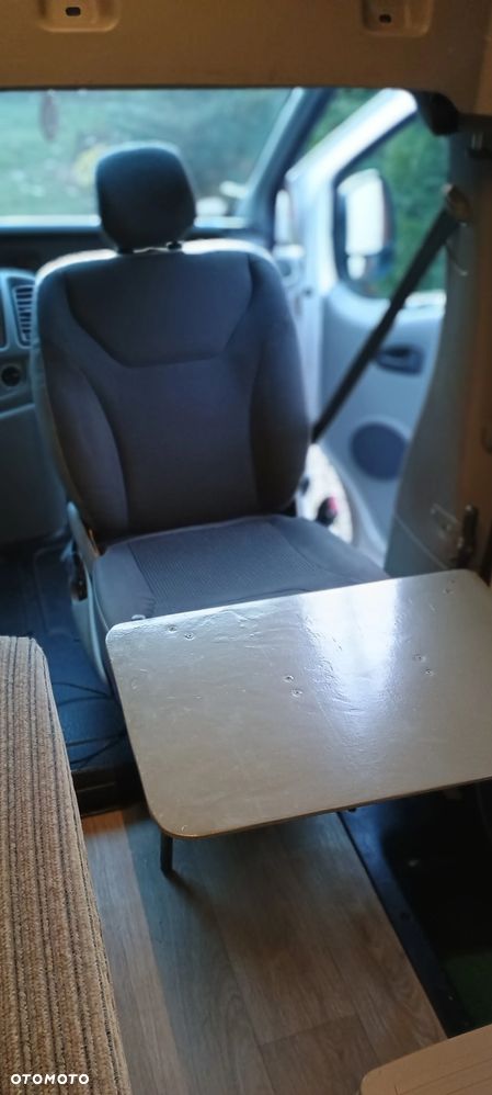 Opel Vivaro L1H2 kamper - 27