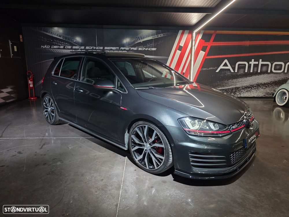 VW Golf 2.0 TSi GTi DSG - 12