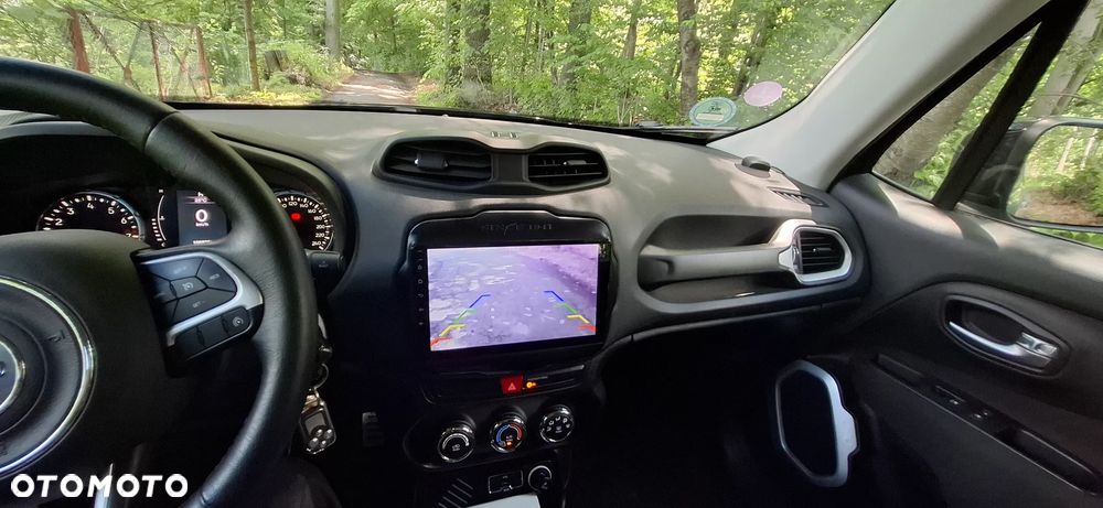Jeep Renegade 1.4 MultiAir DSG Longitude - 33