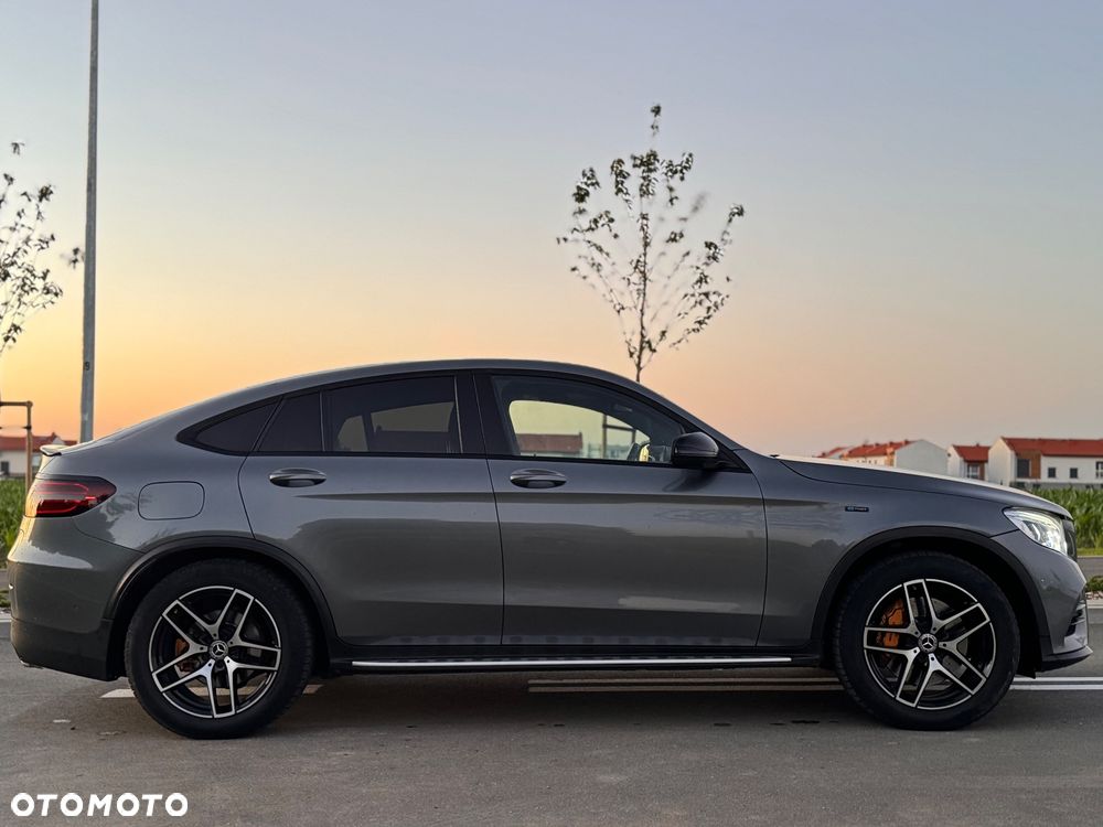 Mercedes-Benz GLC - 5