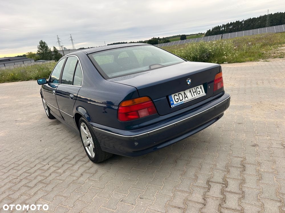 BMW Seria 5 - 12