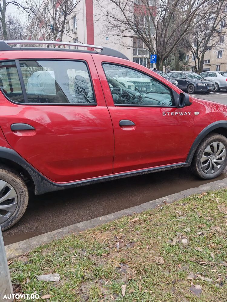 Dacia Sandero 1.5 90CP Stepway - 11