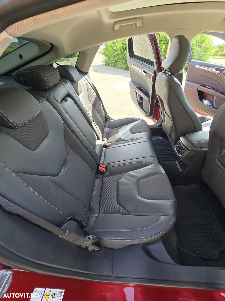 Ford Mondeo 2.0 TDCI PowerShift Titanium - 14