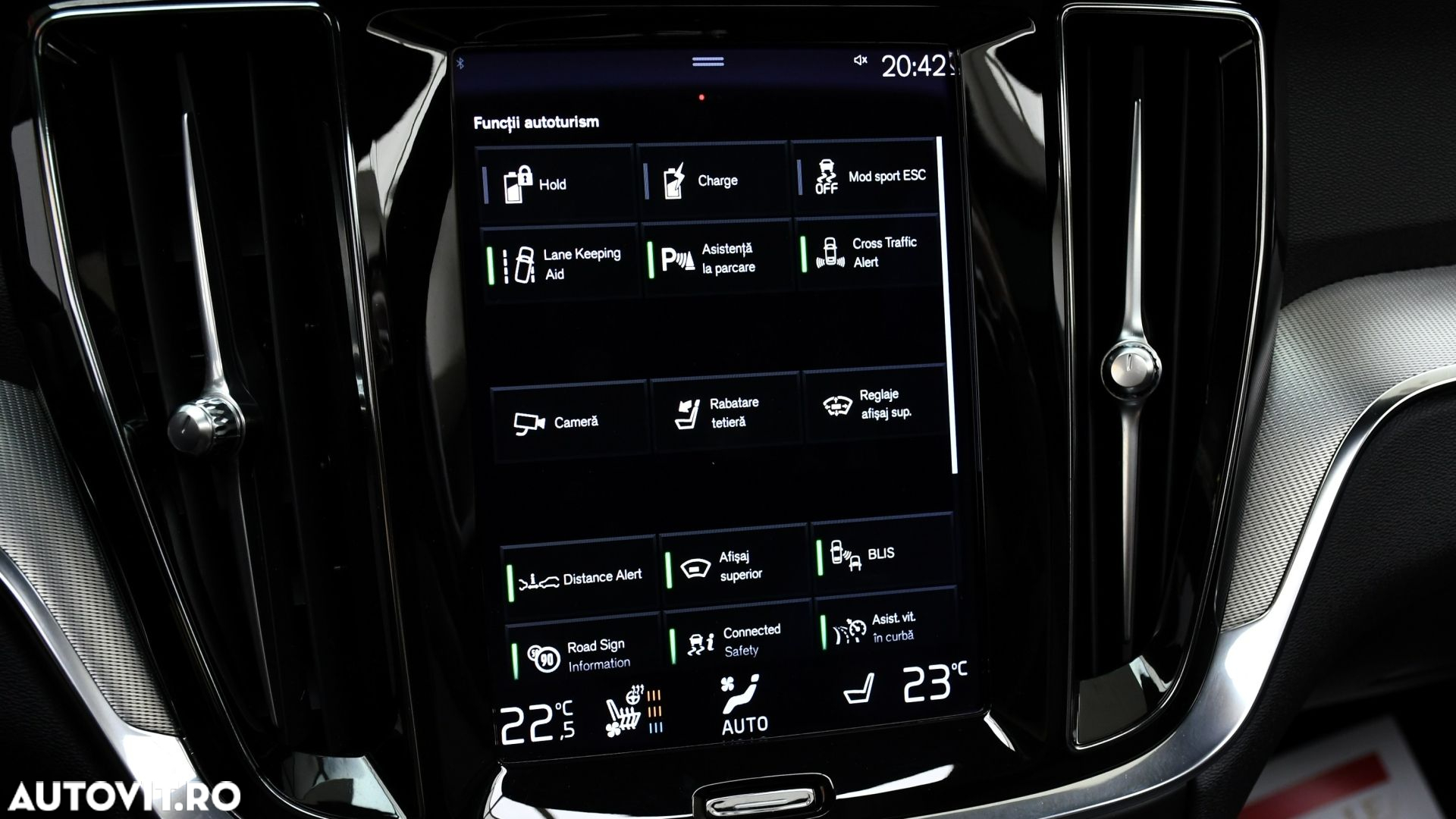 Volvo V60 T6 AWD Recharge Geartronic Inscription - 21