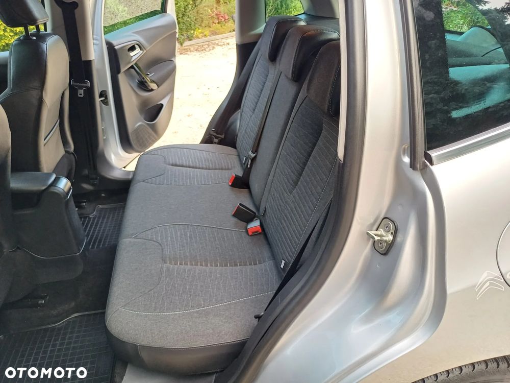 Citroën C3 1.2 PureTech Exclusive - 38