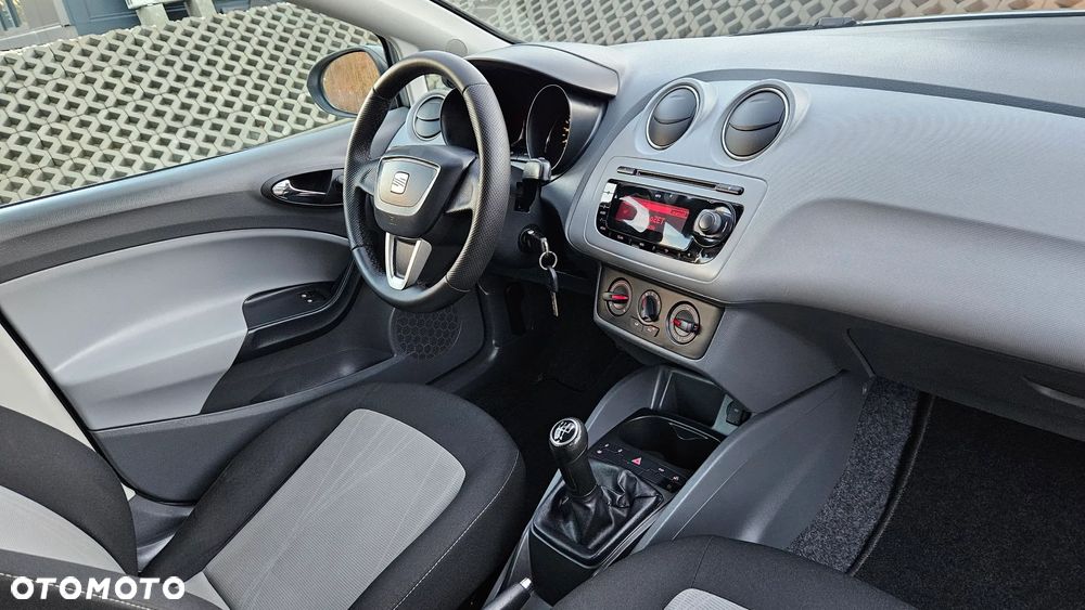 Seat Ibiza 1.4 16V Style - 8