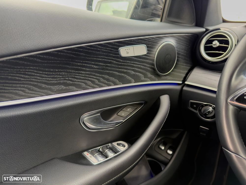 Mercedes-Benz E 300 - 22