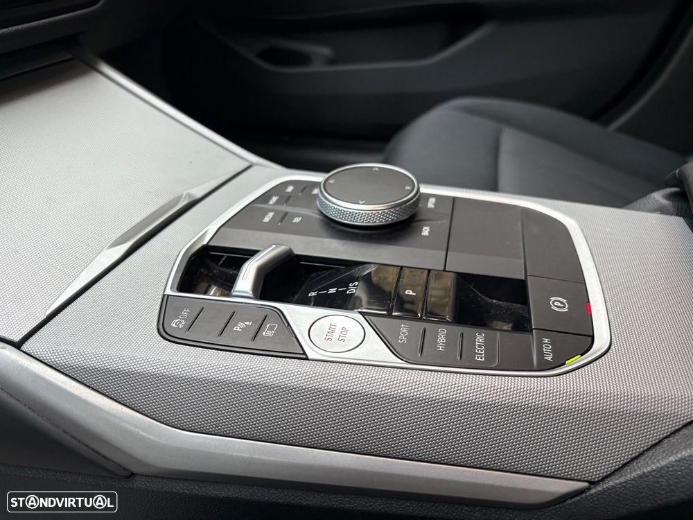 BMW 320 e Corporate Edition Auto - 10