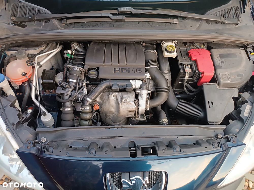 Peugeot 308 1.6 HDi Premium - 13