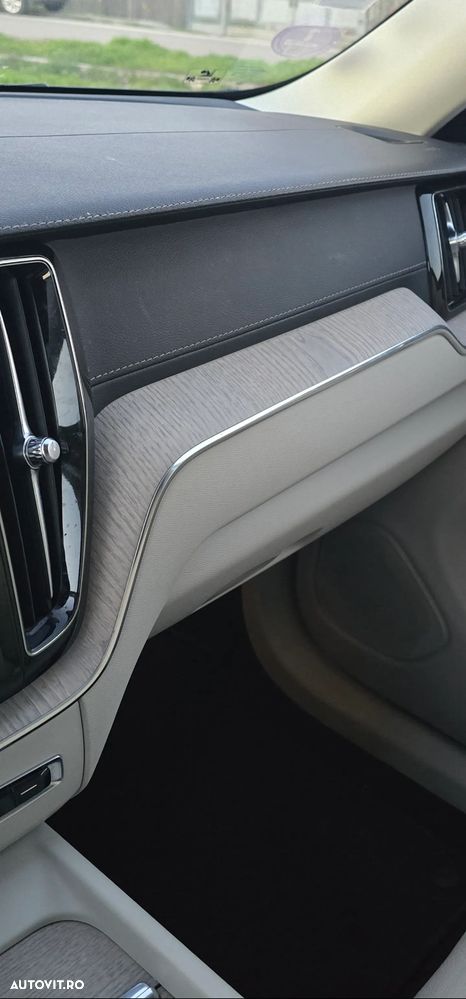 Volvo XC 60 Recharge T6 Twin Engine eAWD Inscription Expression - 26