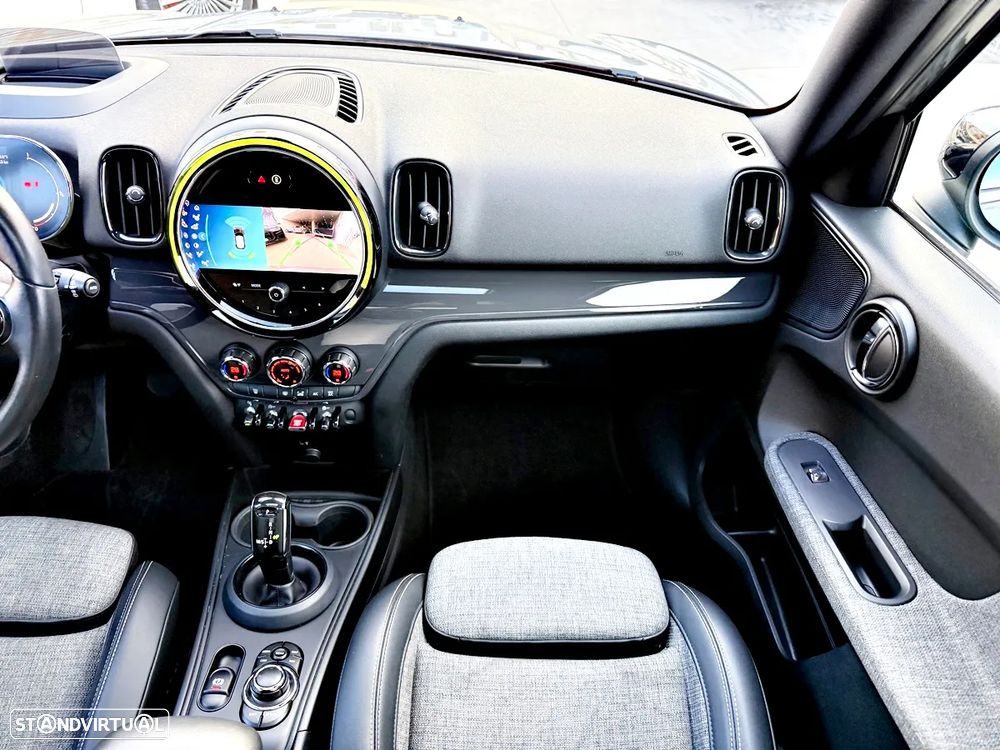 MINI Countryman Cooper Classic Auto - 12