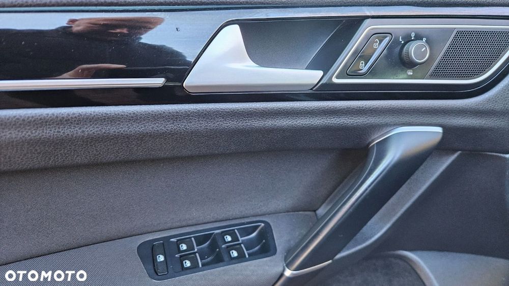 Volkswagen Golf Sportsvan - 16