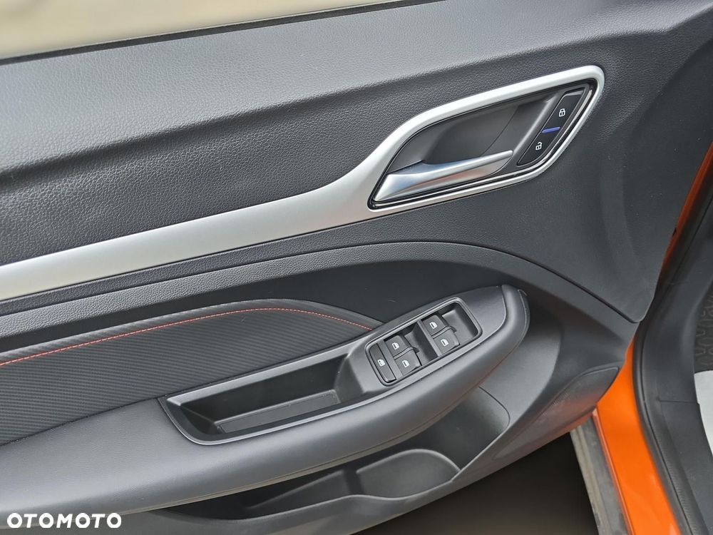 MG ZS 1.0 T-GDI Exclusive - 9
